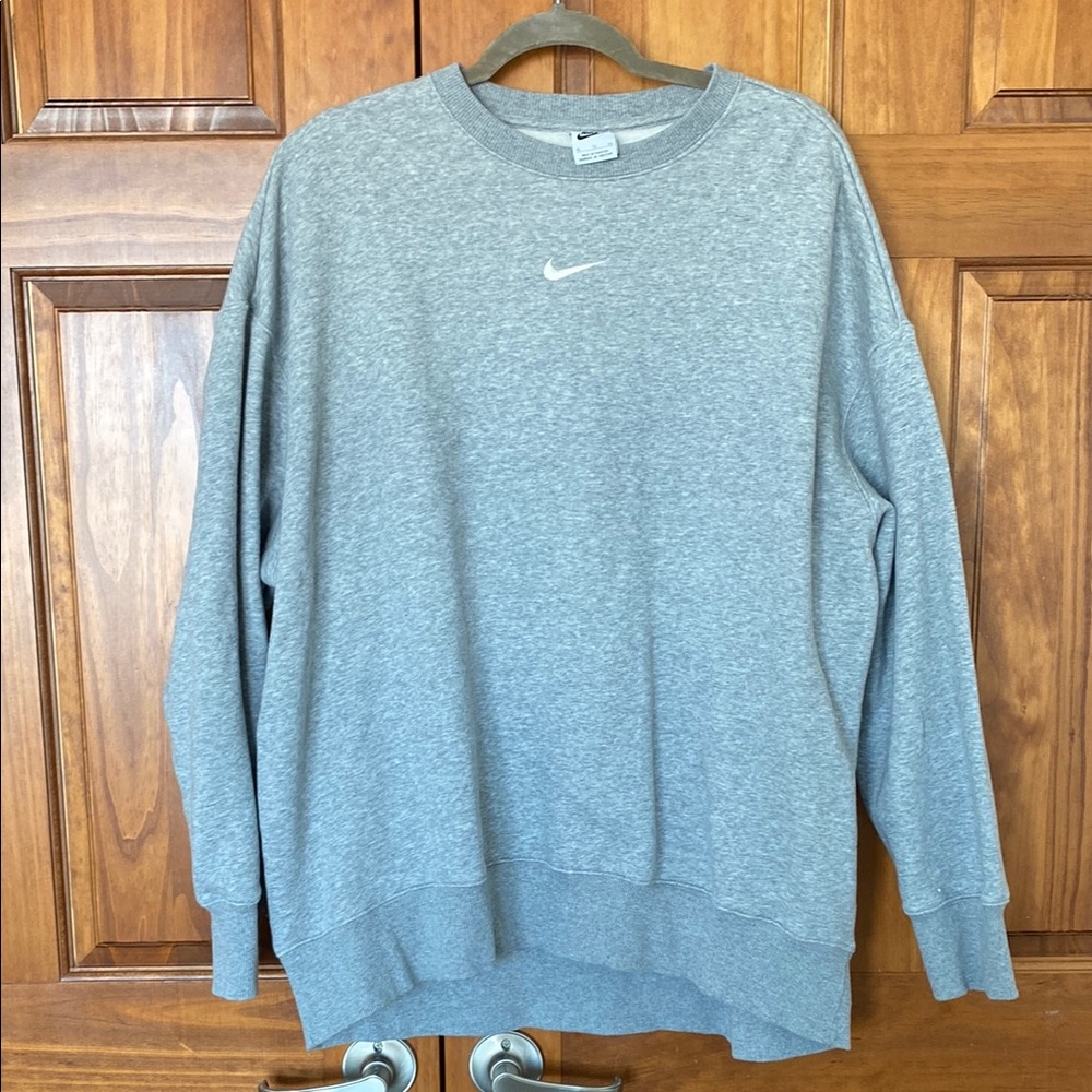 Nike Gray Sweatshirt